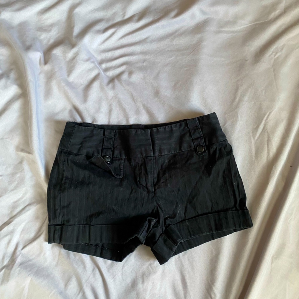 Candie button shorts